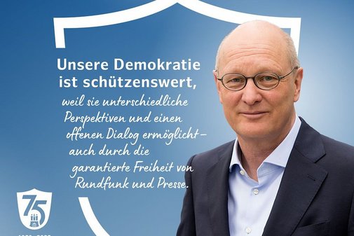 Unsere Demokratie ist schützenswert, weil sie unterschiedliche Perspektiven und einen offenen Dialog ermöglicht - auch durch die garantierte Freiheit von Rundfunk und Presse.