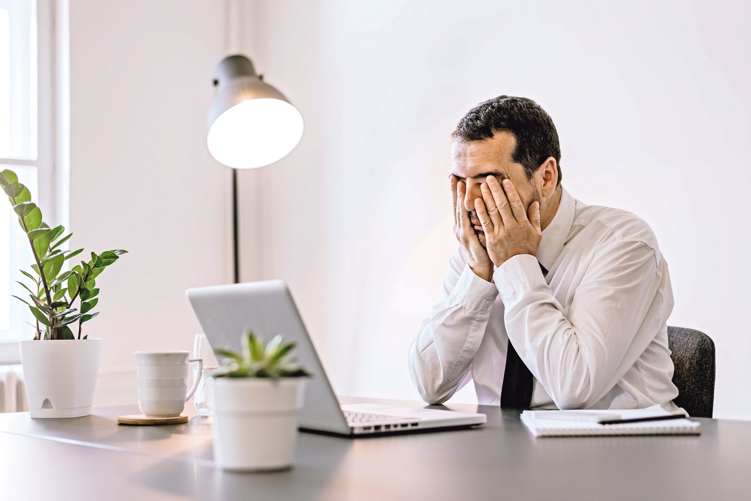 Finanzielle Probleme wie Mietschulden k&ouml;nnen sehr belastend sein.