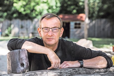 Wir dürfen keinen zurücklassen Im Bild Bernd Siggelkow.